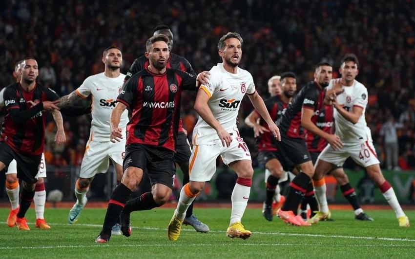 Okan Buruk'a 'Yeni Semih Kaya' Maçtan sonra şok eden sözler: G.Saray'ın topçusu değil