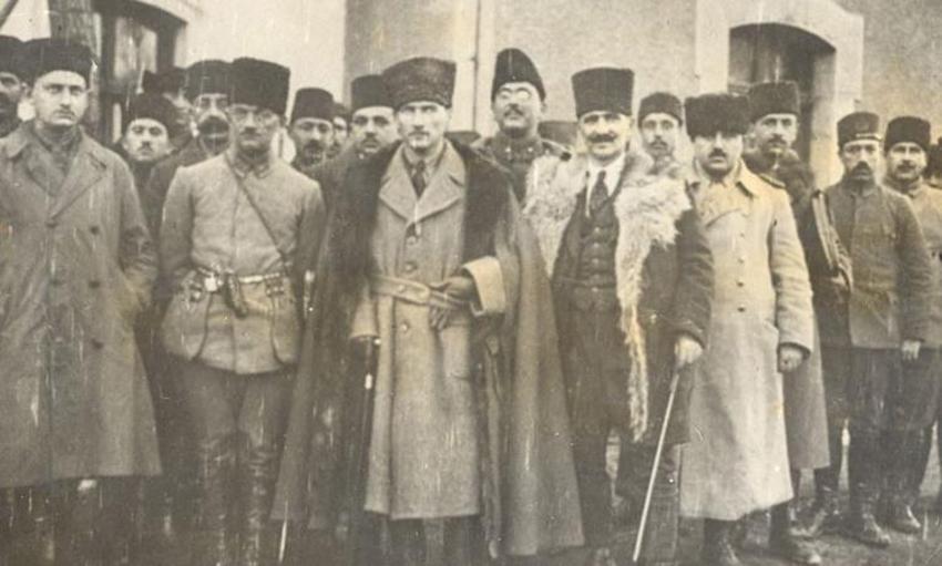 Cumhuriyet fikri nasıl doğdu? Atatürk’ün sırrı neydi? Cumhuriyet nasıl ilan edildi? 