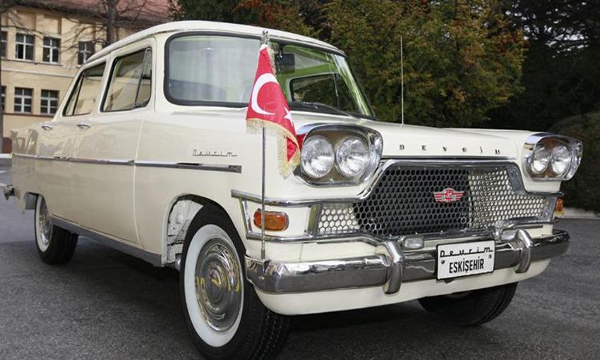 Devrim arabasının hikayesi ne? Devrim ne zaman üretildi? Devrim mühendisleri kimler? İşte yarım asırlık hayal Devrim otomobili…