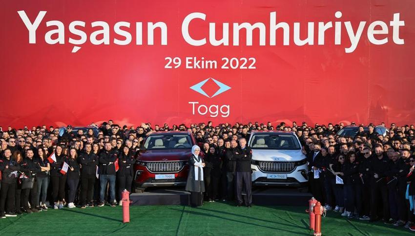 Togg banttan indi! Cumhurbaşkanı Erdoğan'dan ilk mesaj: Tekerine taş değmesin