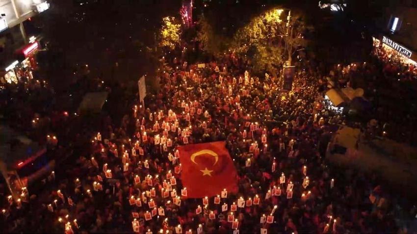 Cumhuriyet'in 99'uncu yılı tüm Türkiye'de coşkuyla kutlandı