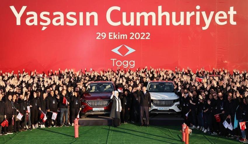 Togg ile birlikte 60 yıllık rüya gerçek oldu! İlk ön satış için tarih verildi, fiyatı ile ilgili son dakika açıklaması geldi