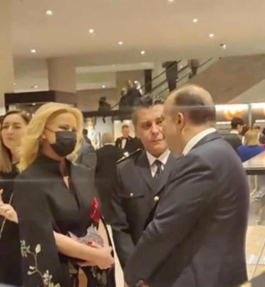 Müge Anlı eşi Şinasi Yüzbaşıoğlu ile ilk kez yan yana görüntülendi!