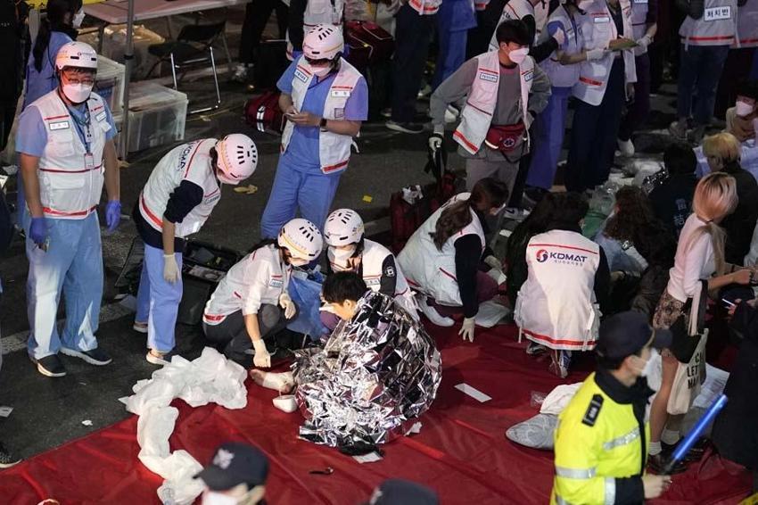 Güney Kore'deki Cadılar Bayramı faciasında genç oyuncu hayatını kaybetti!