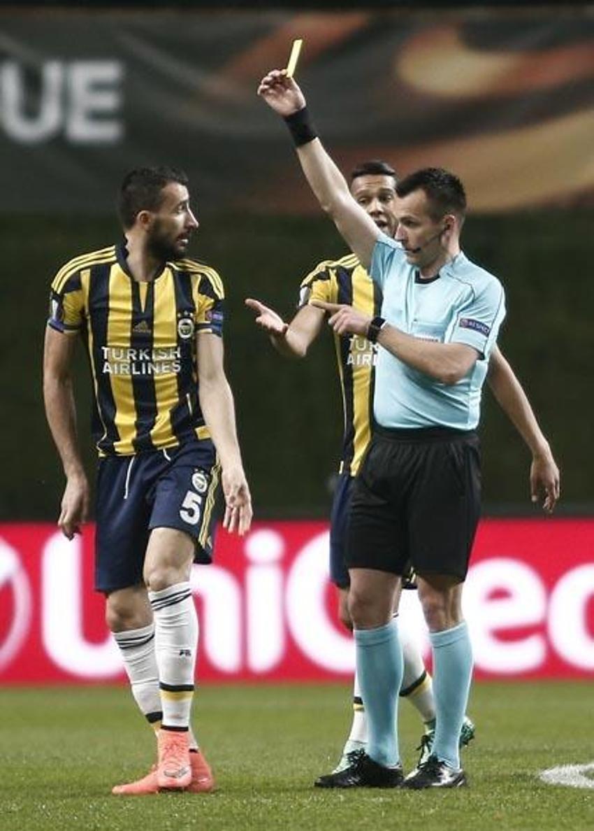 5 yıl önce Fenerbahçe'yi doğramıştı! Dinamo Kiev maçına skandal hakem