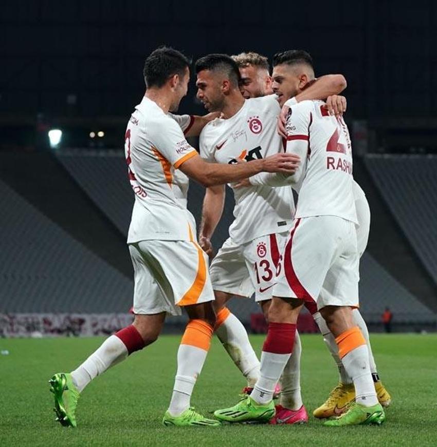 Torrent'in kenarda unuttuğu oyuncuydu! Galatasaray-Beşiktaş derbisinde büyük sürpriz! İlk 11'de oynayacak