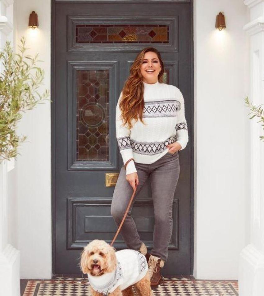 Kelly Brook: Çok kıvrımlıydım, 'dışlanmış' gibi hissettim