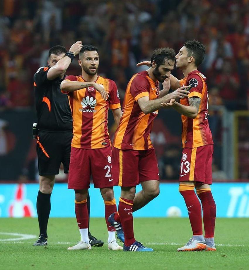Galatasaray - Beşiktaş derbilerine damga vuran golcüler! 