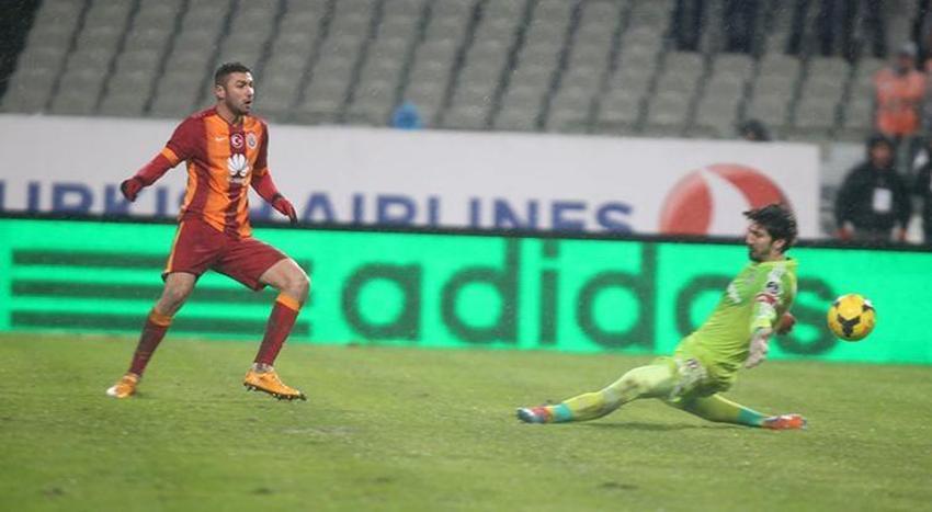Galatasaray - Beşiktaş derbilerine damga vuran golcüler! 