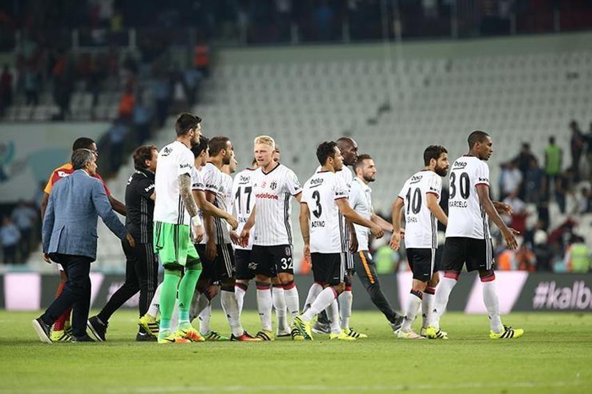 Galatasaray - Beşiktaş derbilerine damga vuran golcüler! 
