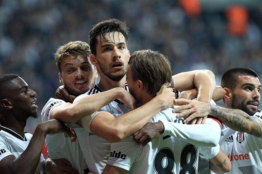 Galatasaray - Beşiktaş derbilerine damga vuran golcüler! 