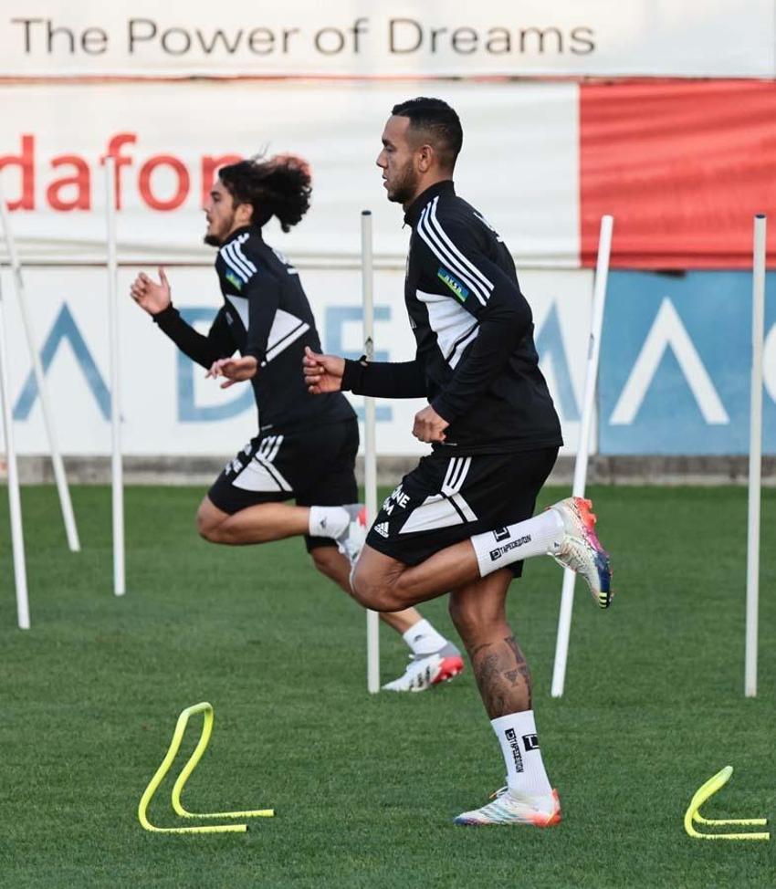 Galatasaray-Beşiktaş derbisinin muhtemel 11'leri