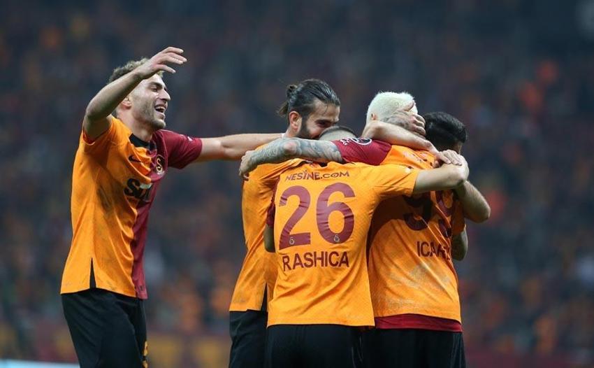 Jorge Jesus derbiyi yerinden takip etti İcardi'den değil en çok o yıldızdan etkilendi