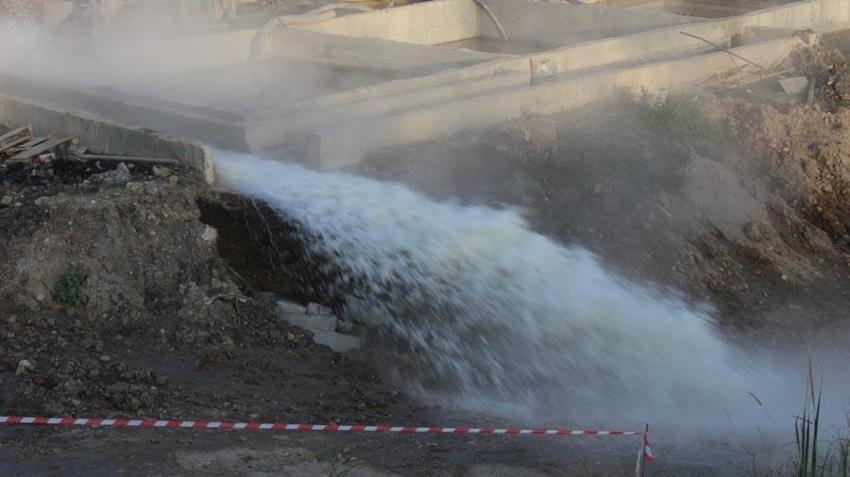 Vali vatandaşlara müjdeyi duyurdu! Beyaz petrol bulundu