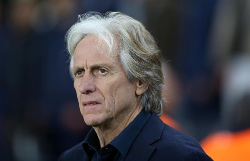 Cocu onu İngiltere'ye götürmek istemişti... Jorge Jesus geldi yıldız oyuncunun değeri 15 milyon euro oldu