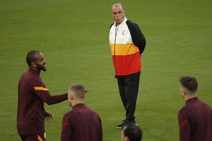 TRT Spor Spikerinden Fatih Terim bombası! 'Hoca teklif aldı, 5 yıl...'