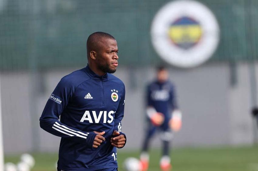 Fenerbahçe'nin Ekvadorlu golcüsü Enner Valencia, kulüp tarihine adını altın harflerle yazdırmaya çok yakın!