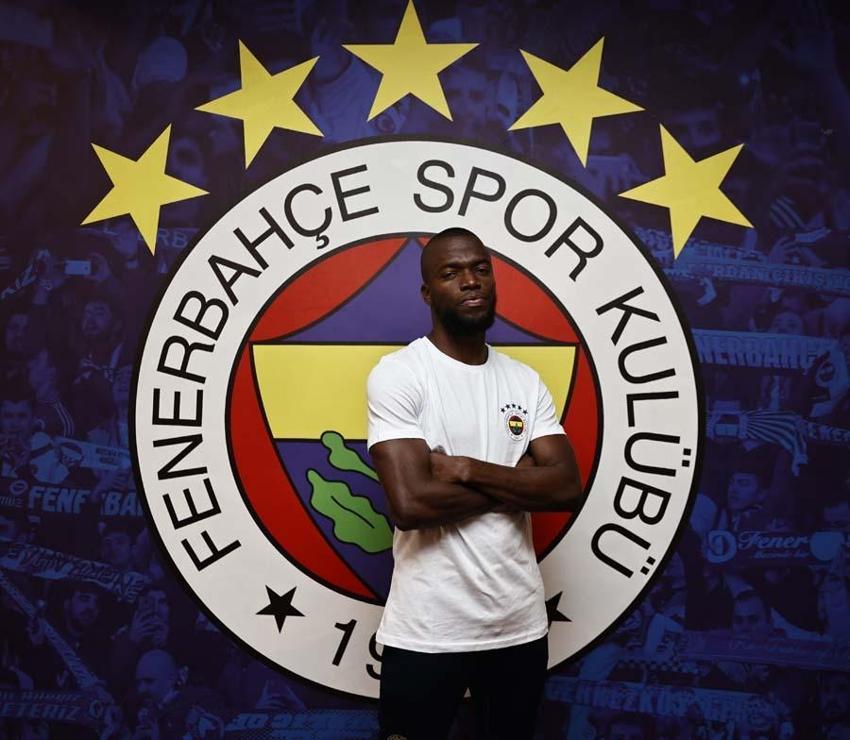 Fenerbahçe'nin Ekvadorlu golcüsü Enner Valencia, kulüp tarihine adını altın harflerle yazdırmaya çok yakın!