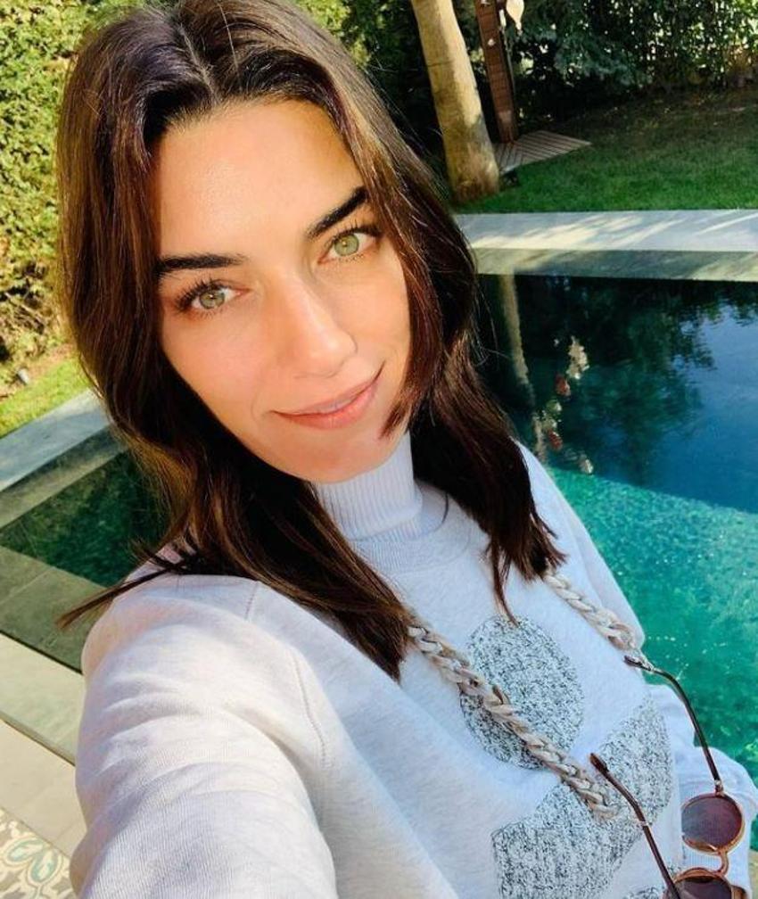 Nükhet Duru'nun 'tayt' açıklamasına, Hande Subaşı'ndan 'kimse karışamaz' cevabı!