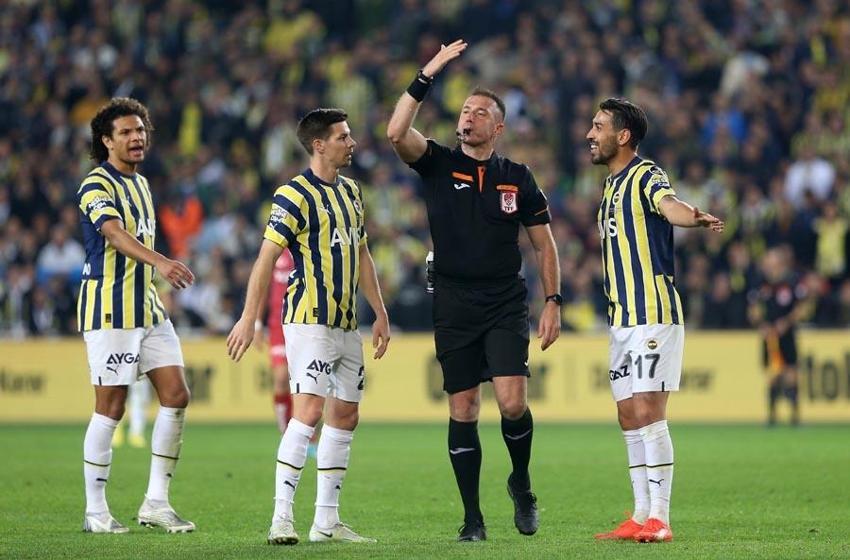 Ali Koç ve Jorge Jesus'a karşı isyan! 'Bırakın beni gideyim'