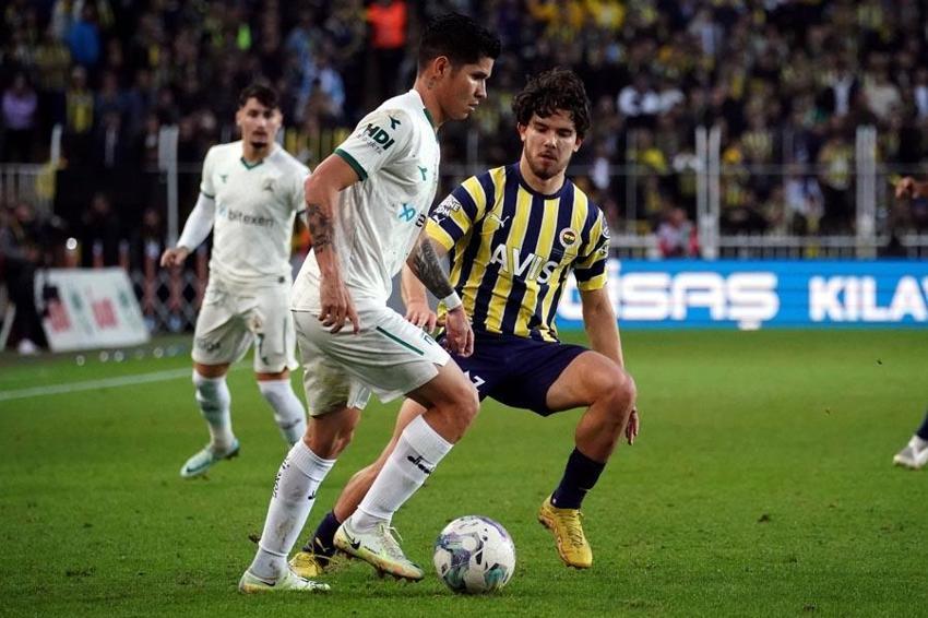 Daha geçtiğimiz sezon Galatasaray'da oynuyordu! Fenerbahçe camiasını çıldırtan açıklama