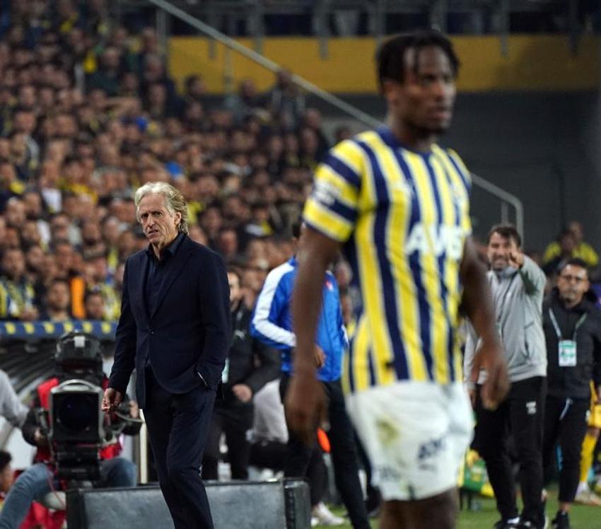 Jorge Jesus'un büyük başarısı, tam 17 eski öğrenci! Jesus'un sözleşmesi yenilenecek mi?