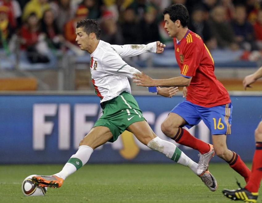 Cristiano Ronaldo'dan bomba üstüne bomba! Emeklilik tarihini açıkladı! Lionel Messi hakkında konuştu