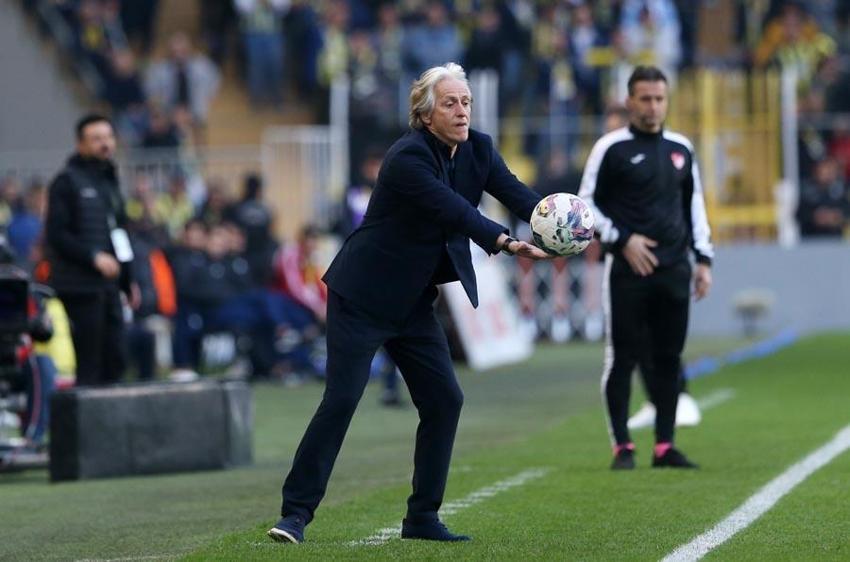 Rüya transfer bütçesi dedikleri de 15 milyon euro! Jorge Jesus için flaş teklif