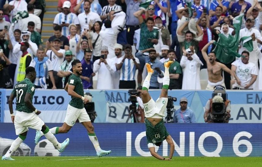 Suudi Arabistan Arjantin'i 'Jorge Jesus' taktiğiyle devirdi Messi ve arkadaşları şok geçirdi