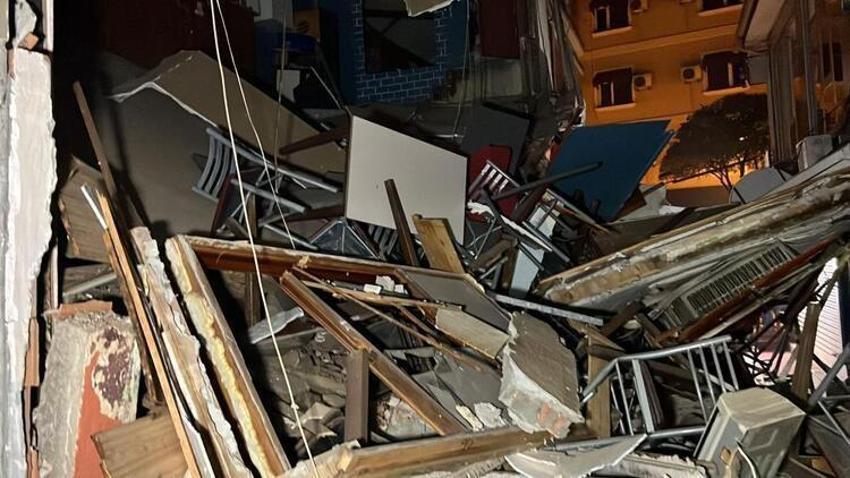 Deprem sonrası yıkım gün aydınınca ortaya çıktı! 'Kıyamet kopuyor sandım'