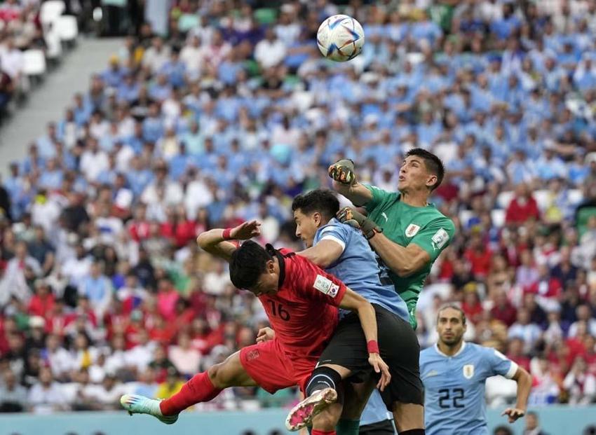 Uruguay - Güney Kore karşı karşıya geldi!