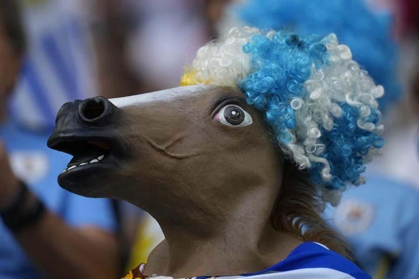 Uruguay - Güney Kore karşı karşıya geldi!