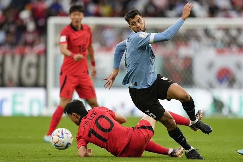 Uruguay - Güney Kore karşı karşıya geldi!