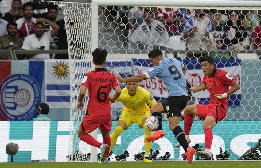 Uruguay - Güney Kore karşı karşıya geldi!
