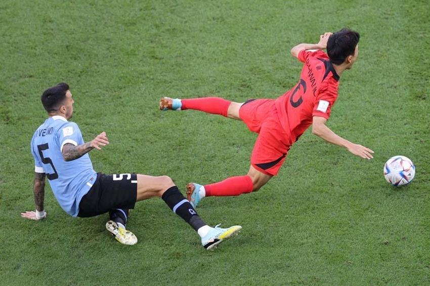 Uruguay - Güney Kore karşı karşıya geldi!