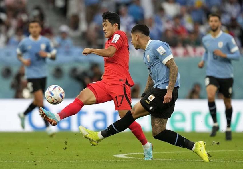 Uruguay - Güney Kore karşı karşıya geldi!