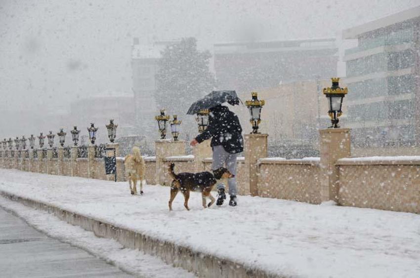 Şiddetli kar yağışı başlıyor! 4 dereceye kadar düşecek, Meteoroloji son dakika duyurdu