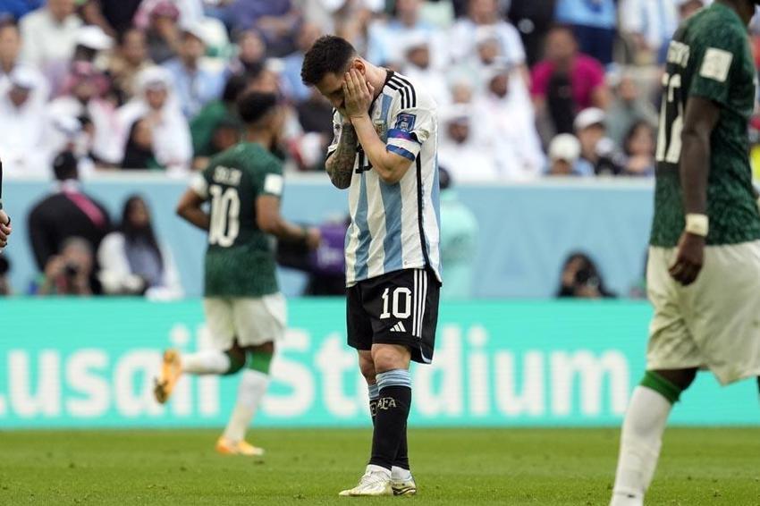 Dünya Kupası'nın en büyük sürprizini yapmıştı! 'Temizlik şirketinden' geldi Messi'yi rezil etti