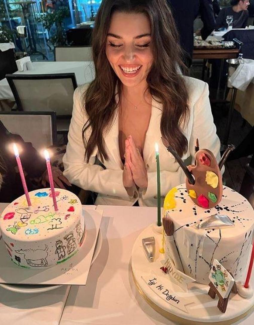 Hande Erçel, Kerem Bürsin ve Demet Özdemir'i duyunca tepki gösterdi!