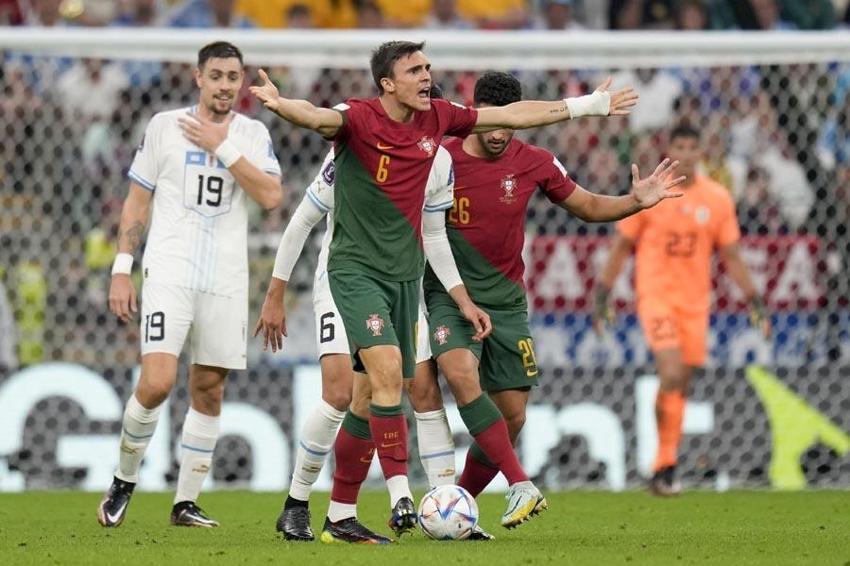 2022 Dünya Kupası'nda Muslera patlaması! 'Sen nasıl bir teknik adamsın...'