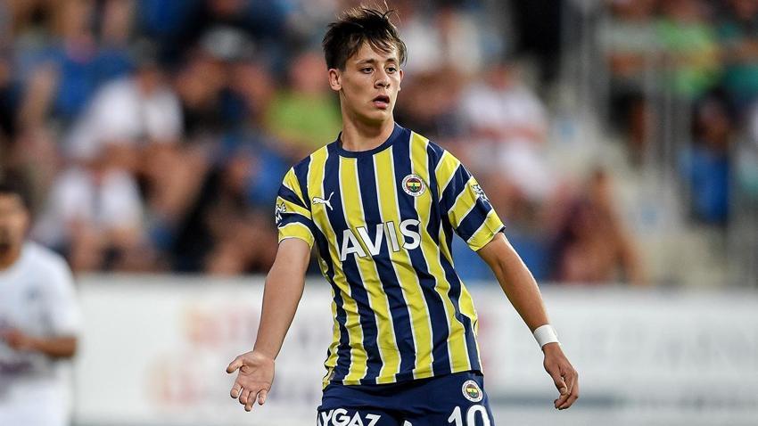İkinci Van der Wiel kazası olmasın! Fenerbahçe'ye 16 milyon euro'luk Hollandalı sağ bek
