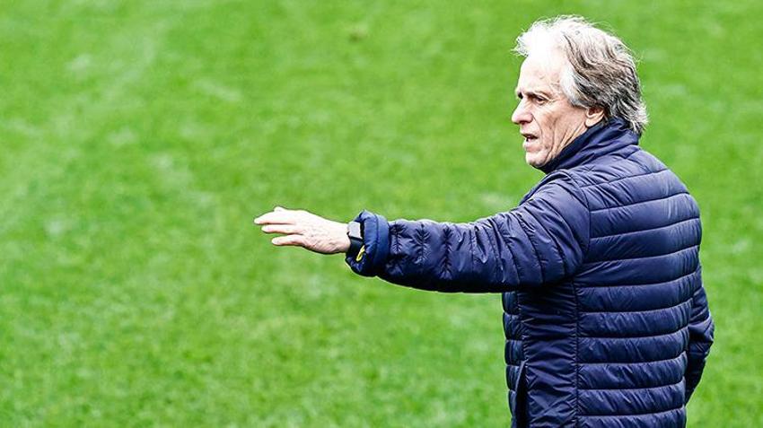 Serdar Aziz bombaladı! Galatasaray göndermesi: Hayatımda ilk kez yapıyorum