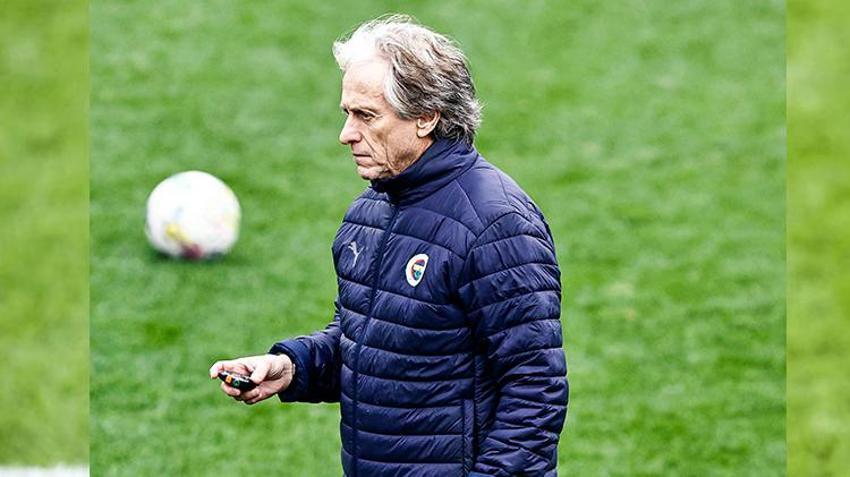 Serdar Aziz bombaladı! Galatasaray göndermesi: Hayatımda ilk kez yapıyorum