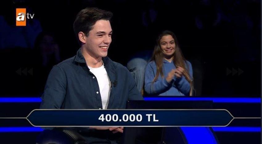 Kim Milyoner Olmak İster yarışmasına damga vurdu! Genç yarışmacı 1 milyona kadar ulaştı