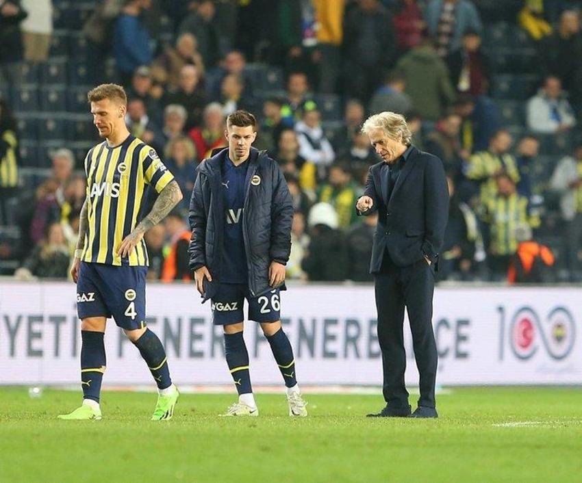 Fenerbahçe Eljif Elmas ve Kim Min Jae'nin acısını çıkarıyor! Flaş transfer hamlesi