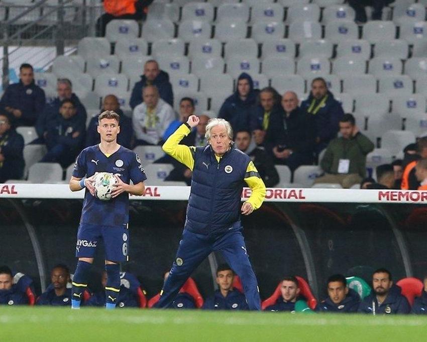 Fenerbahçe Eljif Elmas ve Kim Min Jae'nin acısını çıkarıyor! Flaş transfer hamlesi