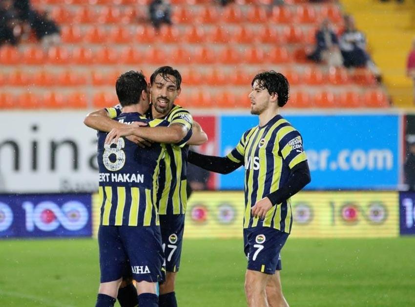 Geçen sezon İsmail Kartal'ı perişan etti Ali Koç 10 ay sonra atağa geçti! Fenerbahçe'ye Emenike-Sow karışımı golcü