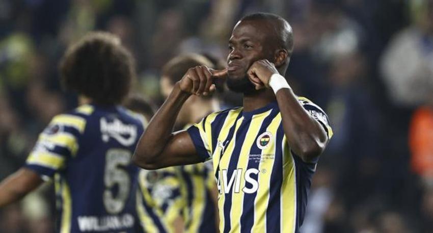 Geçen sezon İsmail Kartal'ı perişan etti Ali Koç 10 ay sonra atağa geçti! Fenerbahçe'ye Emenike-Sow karışımı golcü