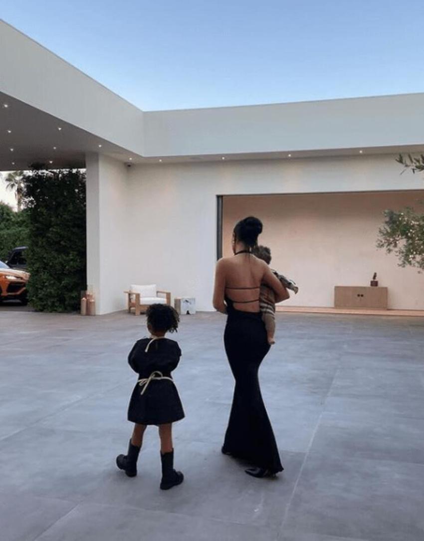 Kylie Jenner ve Travis Scott çiftine tepki yağdı!