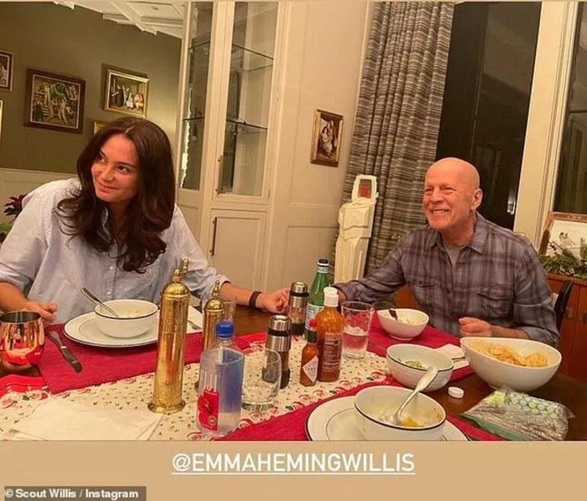 Bruce Willis'in hastalığı ilerledi! Eski eşi yalnız bırakmıyor